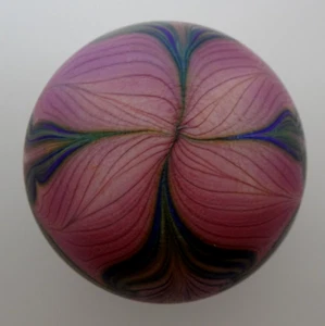 1988 Zellique Studio Art Glass Pink Iridescent Pulled Feather Morel Paperweight - Picture 1 of 14