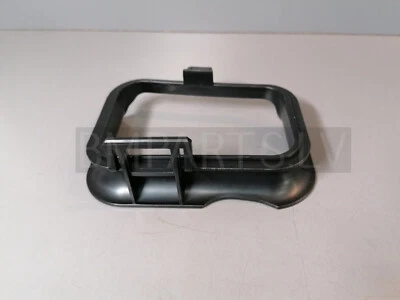 NEW GENUINE BMW F07 F10 F06 F11 F12 F01 F02 INTAKE MANIFOLD CONNECTOR 7577469 - Image 1 of 4