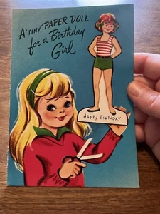 A Sunshine Card Birthday Vintage Biglietto di Auguri Piccola Bambina Bambola di Carta NON TAGLIATA anni 60 - Foto 1 di 5