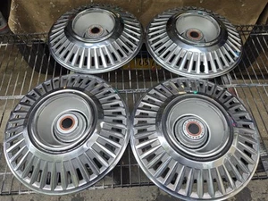 Set of 4 used 2881757 1967-68 B & C body 15” wheel covers “HEMI” disc brakes USA - Picture 1 of 15