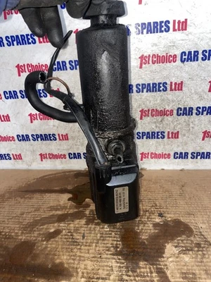 Mercedes-Benz A W168 2002 Petrol power steering pump A1684660501 - Image 1 of 4