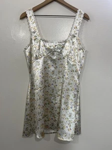 Regency zierliches Y2K Coquette Fee Blumen Babydoll Milchmädchen Kleid 8 Cottagecore - Bild 1 von 15