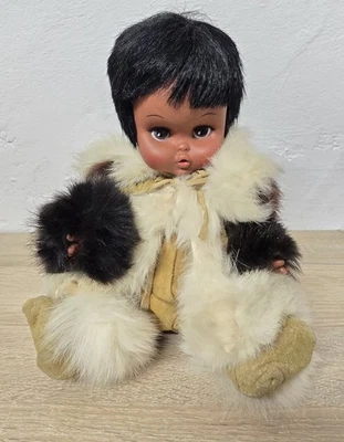 Poupée d'artiste poupée vinyle Memeluck Inuit Esquimau 28 cm collector rare... - Photo 1/4