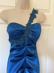 Vestido Xscape Estilo Sirena Azul Real Formal Satén Vestido Un Hombro Talla 6 *USADO EN EXCELENTE ESTADO - Imagen 1 de 16