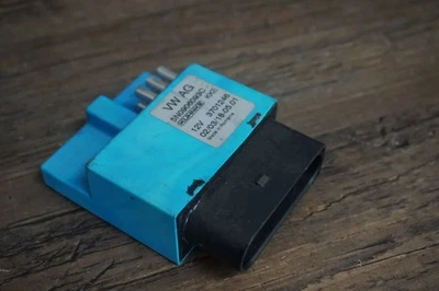 VW T5 Amarok Tiguan Benzina Centralina Pompa Carburante 5N0906093C - Immagine 1 di 2