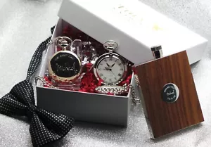 Personalised Pocket Watch and Hip Wooden Flask Custom Engraved DAD GROOM MEN Set - Foto 1 di 5