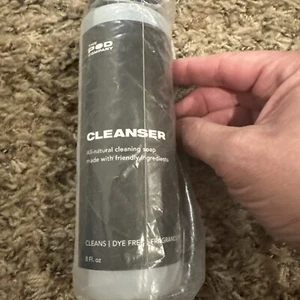 The Pod Company Cleanser Bottle 8oz Cleaner Conditioner For Bath - Picture 1 of 3