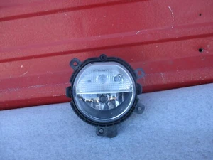 MINI CLUBMAN S F54 2016-2019 luz antiniebla delantera OEM 16 17 18 19 LADO DERECHO - Imagen 1 de 7