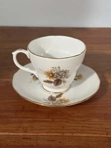 Patrón de taza china y platillo hueso duquesa #342 otoño adorno floral oro Inglaterra - Imagen 1 de 5