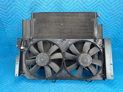 Mercedes G500 G55 AMG AC Condenser & Outer Shroud w/Fan & Motor 2002-2008 OEM - Imagem 1 de 4