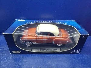 Motor max 1950 Chevy Bel Air hardtop 2 porte nuovo con scatola 1:18 collezione pressofusa - Foto 1 di 3