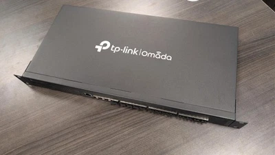 TP-LINK Omada 16 Port Ethernet Switch - TL-SX3016F - Never Used - Image 1 of 2