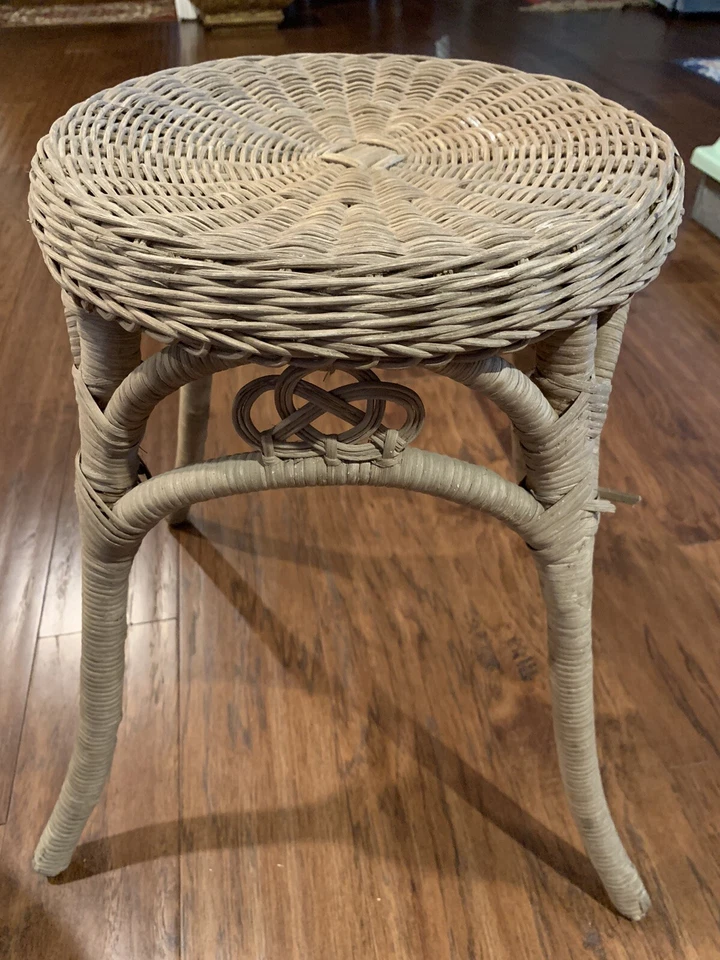 Vintage Wicker 4 Leg Vanity Stool Bathroom Bedroom Natural - Image 1 of 4