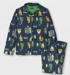 Disney Star Wars Kid XS 4/5 Flannel Christmas Pajamas Yoda Darth Vader R2D2 C3PO - Picture 1 of 12