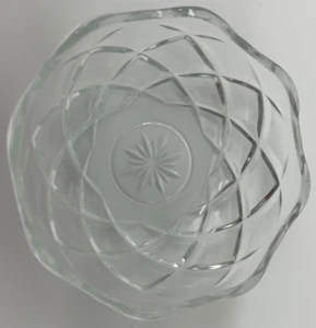 Candy Bowl~Starburst Cut Clear Glass .7" Round Dish~USED~VTG Italy~Scalloped - Picture 1 of 6