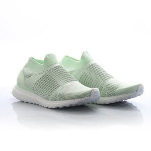 ultra boost laceless uk
