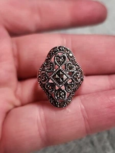 Anillo de plata esterlina marcasita banda ancha tamaño 8 filigrana corazones pergamino largo - Imagen 1 de 12