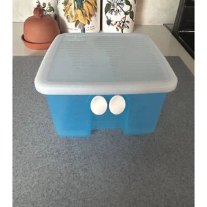 Tupperware Vented Fridge Smart Container Vegetable Keeper - Picture 1 of 6