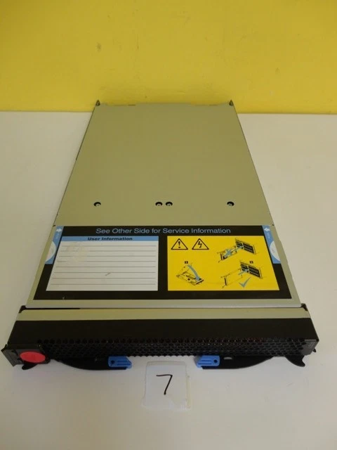 IBM center Blade Server Dual LS20 Dual Processor 4GB RAM 2 x 73.4GB HD #7 used - Image 1 of 1