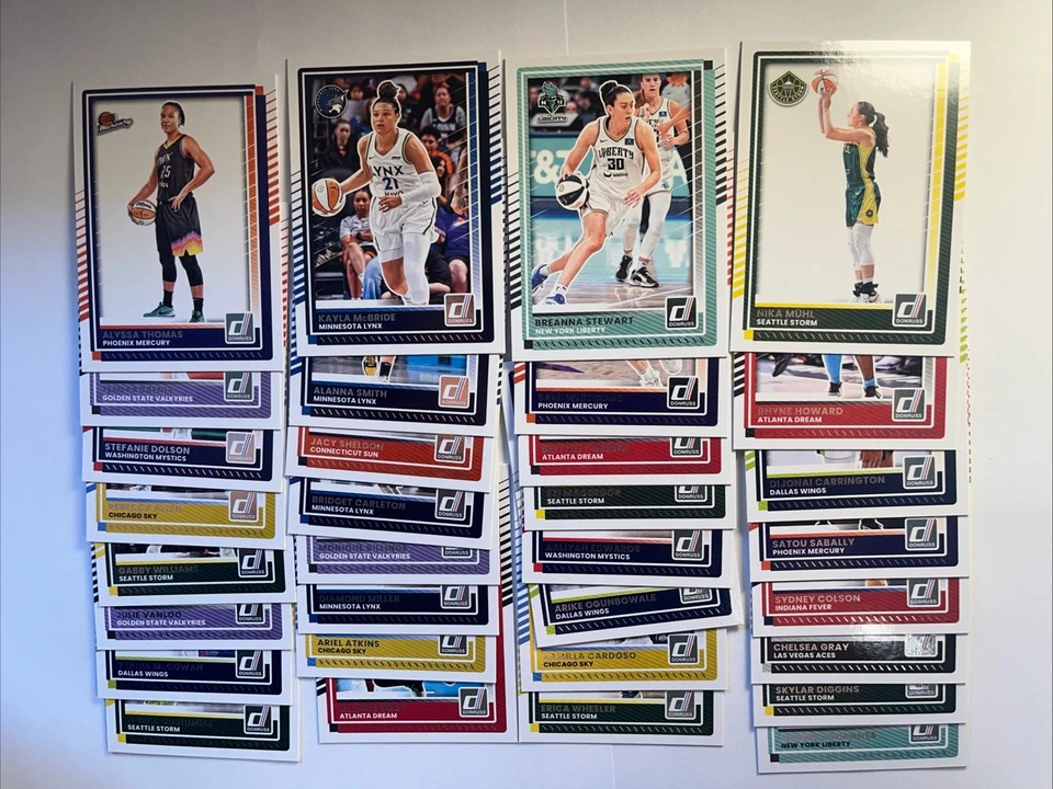 Lote De 32 Tarjetas WNBA 2025 Panini Donruss Base (B) Foto 1 de 1