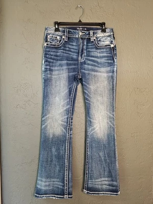 Pantalones de mezclilla Miss Me Los Angeles 30 bota elástica real 32" cintura 29" entrepierna usados en excelente estado Foto 1 de 4