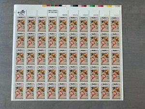 Scott #1580.... (10) Cent.... Christmas 1975, Sheet: 50 Stamps - Picture 1 of 3