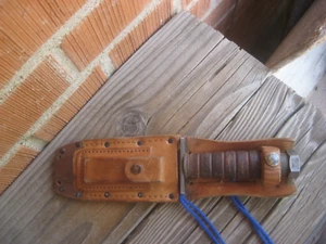 1981 Vintage 5" Blade ** CAMILLUS *** Pilot Survival Knife w/ Sheath USA - Picture 1 of 16
