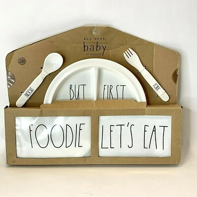 Juego de platos para bebé magenta Rae Dunn Foodie juego de 5 piezas babero body plato utensilios Foto 1 de 4