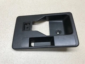 87- 88 Pontiac Fiero Inside Door Handle Cover Trim Passenger Side Factory RH - Bild 1 von 3