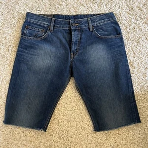 AllSaints Denim Jeans geschnitten auf Shorts ausgefranster Saum Denim Logo Taille 32" Bein 12" - Bild 1 von 10