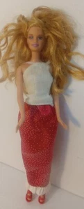 Barbie Puppe von 1998 mit Outfit & Absätzen, blonde/erdbeerische Haare, blaue Augen 1999 Körper - Bild 1 von 10
