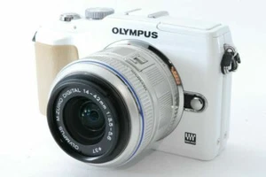 Olympus E-PL2 mit Zoomobjektiv - Bild 1 von 9