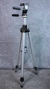 Bogen Professional Tripod Model 3050 w Model 3047 Head - Picture 1 of 10