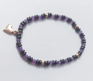 Bracciale in argento 925 elastico con cuore rosa ametista naturale ed ematite - Foto 1 di 4