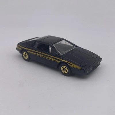1970 年 Tomica 黑色 Lotus Esprit 压铸 1: 60 比例金色车轮 — 第 1/4 张图片