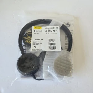 New Jabra Evolve 20 Model HSC016 Stereo UC Corded Headset Black - Picture 1 of 5