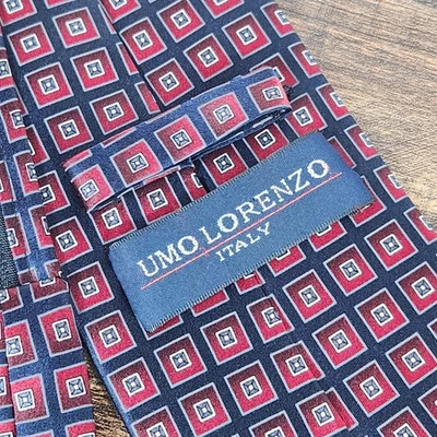 Vintage Umo Lorenzo Italy Hand Made Silk Zip Up / Pre-Tied - EUC - Image 1 of 4