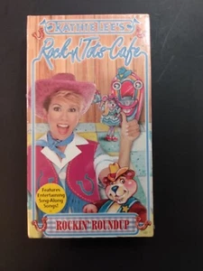 Kathie Lee's Rockn' Tots Cafe Rockin' Roundup VHS New - Imagen 1 de 6