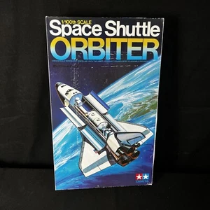 Tamiya Atlantis Space Shuttle Orbiter 1:100 Scale Model Kit - Picture 1 of 16