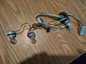 Volvo XC90 2007-2014 Tail Light Wire Harness Fits Right and Left Side - Picture 1 of 2