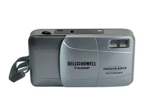 Cámara fotográfica panorámica motorizada plateada vintage Bell & Howell 740 NP 35 mm - Imagen 1 de 14