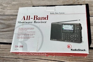 Radio Shack DX-398 All-Band Shortwave Receiver Radio AM / FM / LW / MW / SW - Photo 1/13