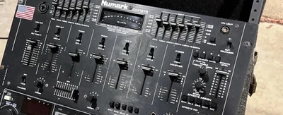 Mezclador preamplificador sampler digital Numark DM1675 ¡Funciona increíble! Vintage Foto 1 de 4