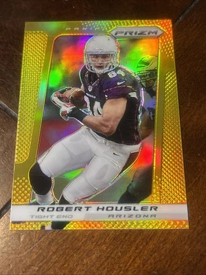 Robert Housler 2013 Panini Prizm Football #181 Gold Prizm /10 Arizona Cardinals - Image 1 of 2