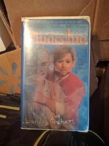 Pinocchio - Picture 1 of 2