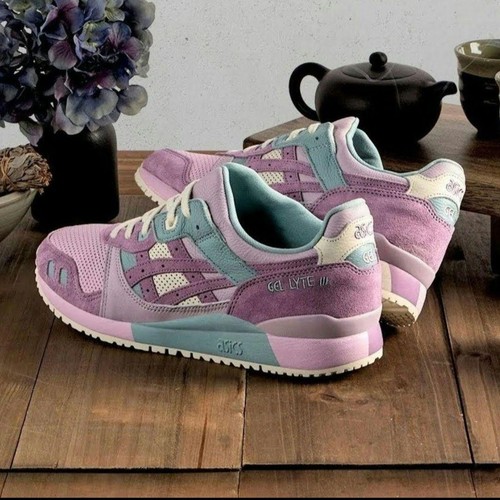 Sneaker Asics Gel Light III OG uomo 10.5US etichetta mai usata