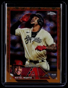 2023 Topps Chrome Logofractor Edition #130 Ketel Marte rifrattore oro - Foto 1 di 2