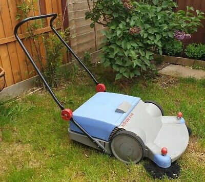 Large Industrial KRANZLE 2+2 Hand Powered Push Hard Surface Sweeper ~ Germany • 10£