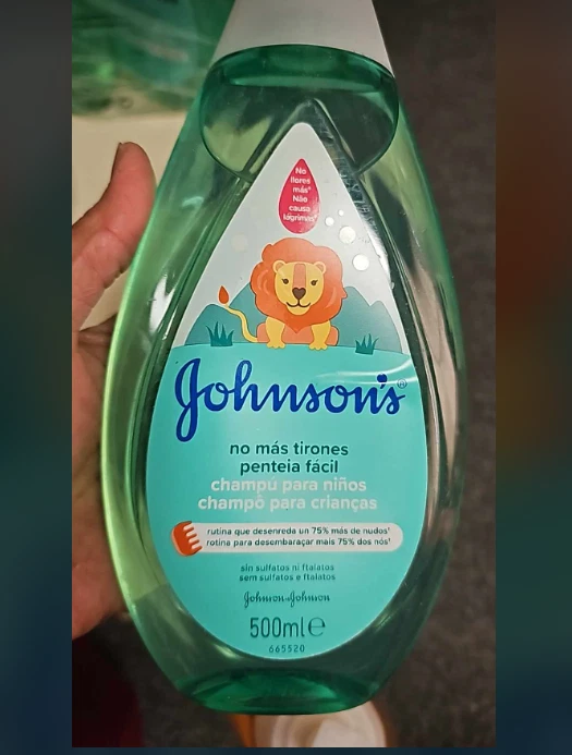Champú Johnson's No More Tangles Kids 500 ml Foto 1 de 1