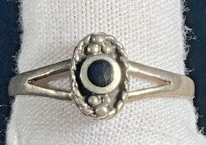Hand Made Sterling Silver 925 Size 8.5 Black Onyx Gemstone Ring - Picture 1 of 4